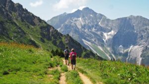 Notre guide pour trouver le meilleur t-shirt pour le trail